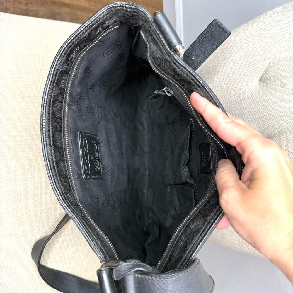 Authentic Gucci Fiat 500 collaboration unisex crossbody bag black imprime canvas - Picture 13 of 16